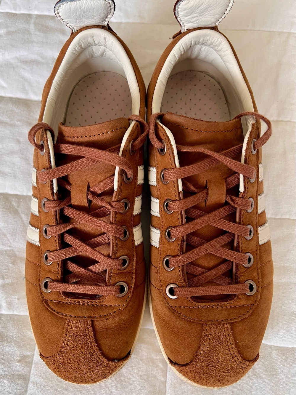 Adidas Samba 62 Wild Brown Off White Sneakers Women’s 5 / Men’s 4 EUC
